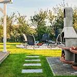 Stunning Home In Wandlitz With Sauna Feriehus *
