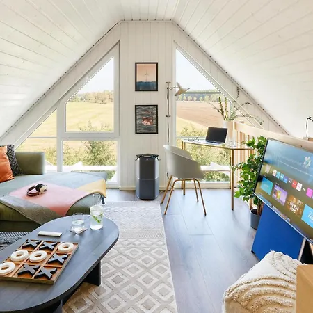 Holiday home Stunning In With Sauna Wandlitz