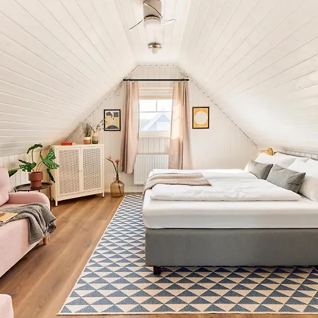 Stunning In With Sauna Holiday home Wandlitz